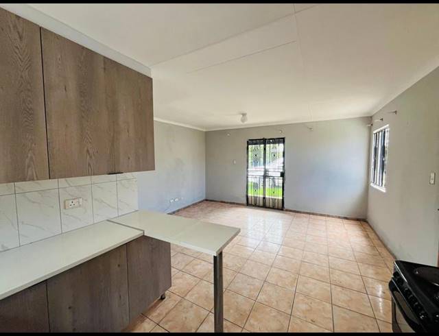 2 BEDROOM PROPERTY TO RENT IN ORMONDE